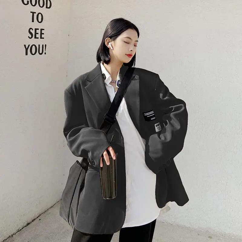 Oversized Wide-Shoulder Blazer