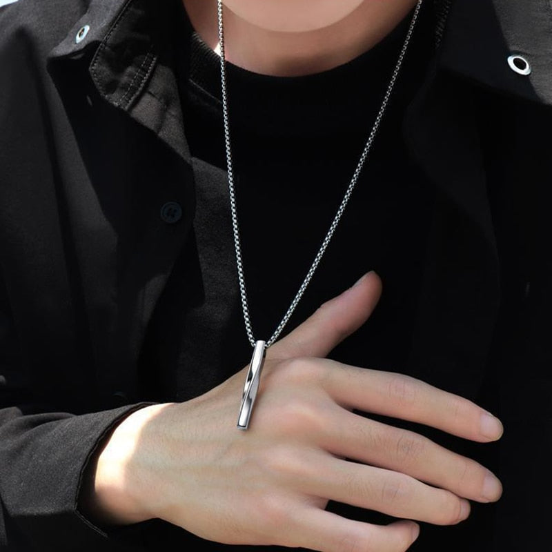 Black Rectangle Pendant Necklace