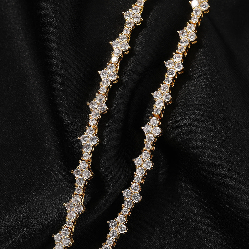Diamond-studded high-end airplane tennis chain